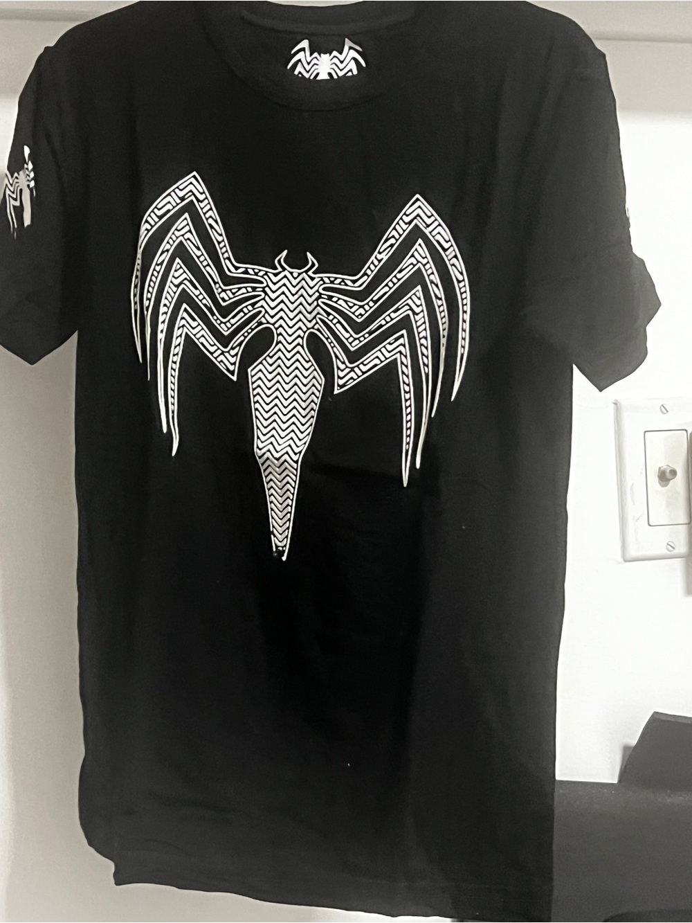 Black Graphic Spider Emblem kids T-Shirt